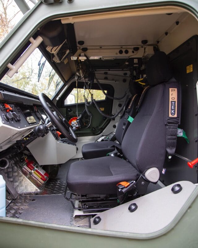 Förarmiljö PATGB 300 Foto: Försvarsmakten