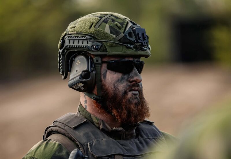 Soldater ur det 712. kompaniet på 71. bataljon under de första dagarna (för svensk del) av övningen Hedgehog 25 i Estland i våras. Foto: Felix Sundbäck/Försvarsmakten